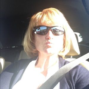 Meet your Posher, Victoria